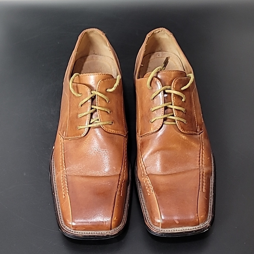 Brown Oxford Lace-Up Shoes with Smooth Leather and Square Toe